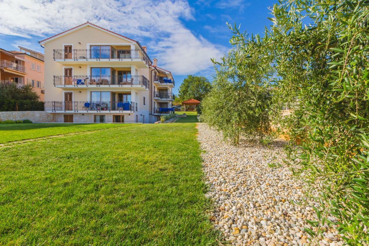 Luxury Apartments Villa Matea 1 Malinska Dış mekan fotoğraf