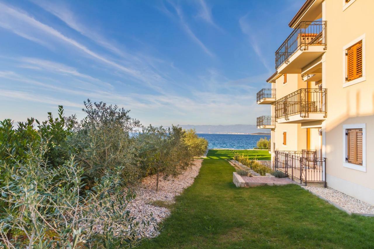 Luxury Apartments Villa Matea 1 Malinska Dış mekan fotoğraf