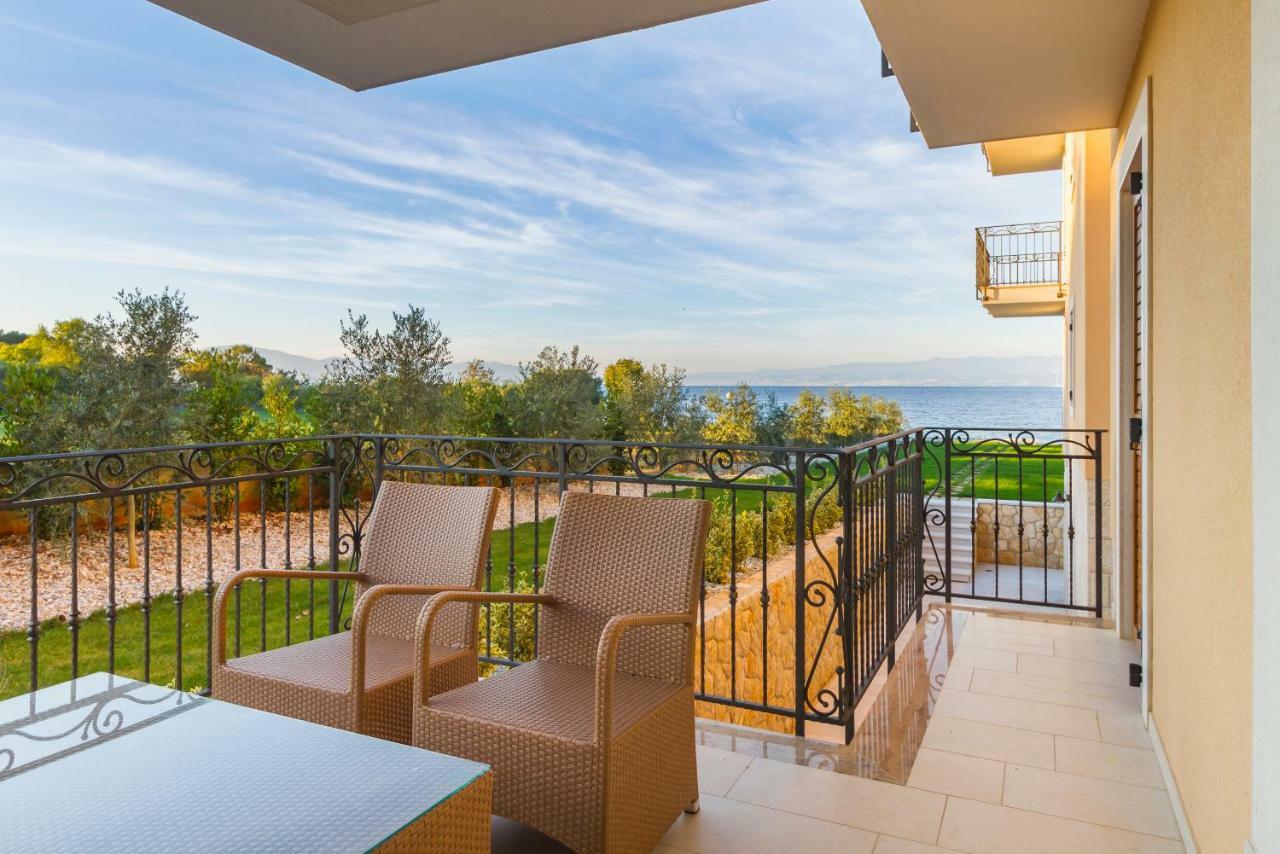Luxury Apartments Villa Matea 1 Malinska Dış mekan fotoğraf