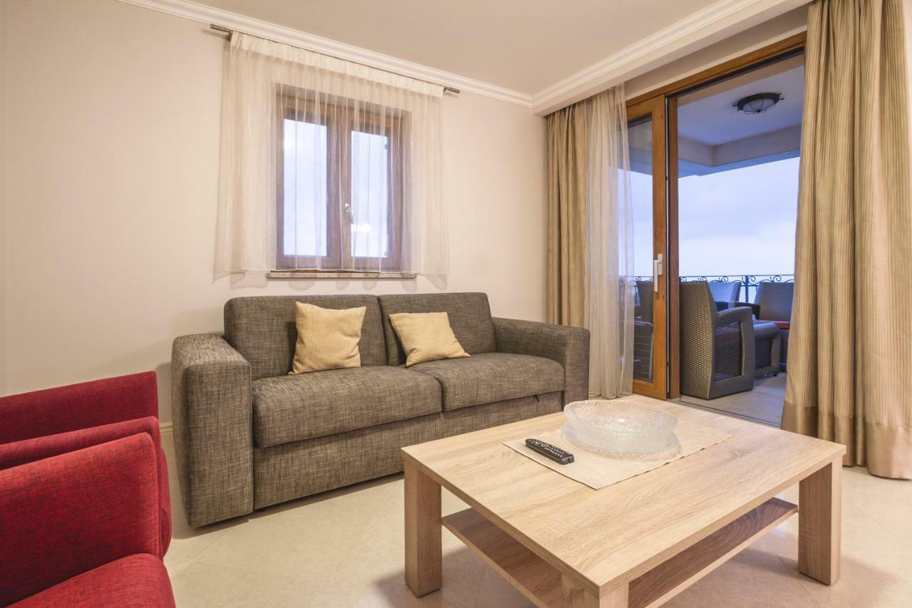 Luxury Apartments Villa Matea 1 Malinska Dış mekan fotoğraf